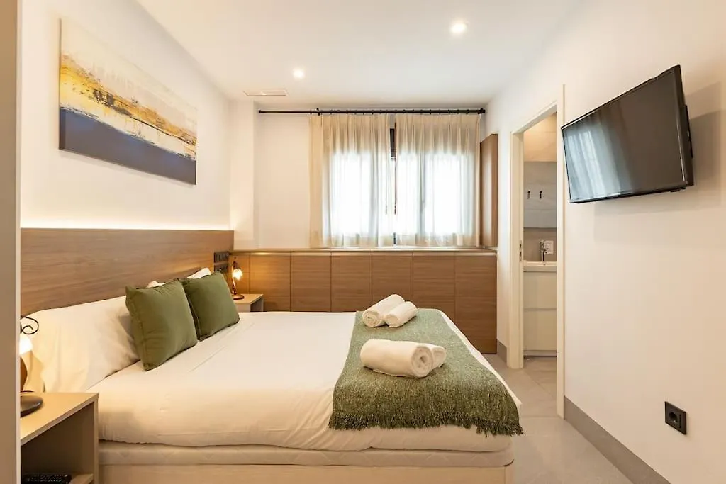 Bajeles City Center Deluxe Seville 0*,  Spain